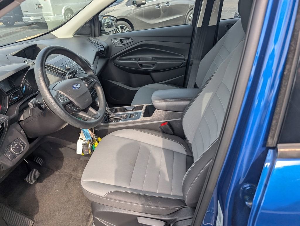 2019 Ford Escape S