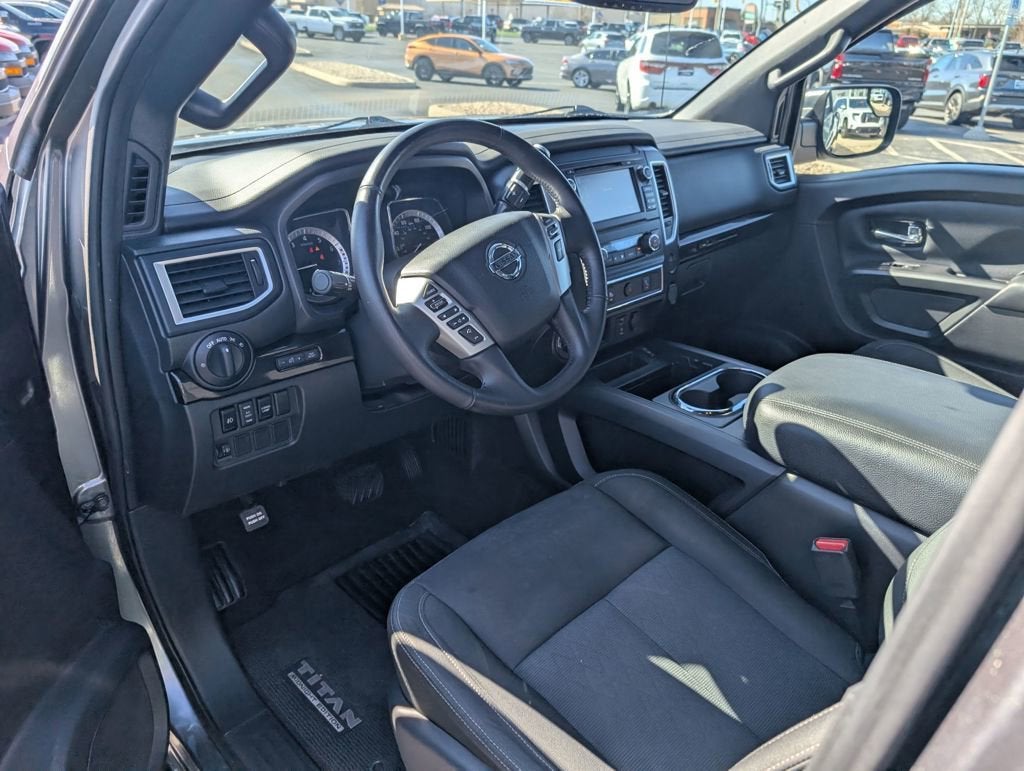 2018 Nissan Titan SV