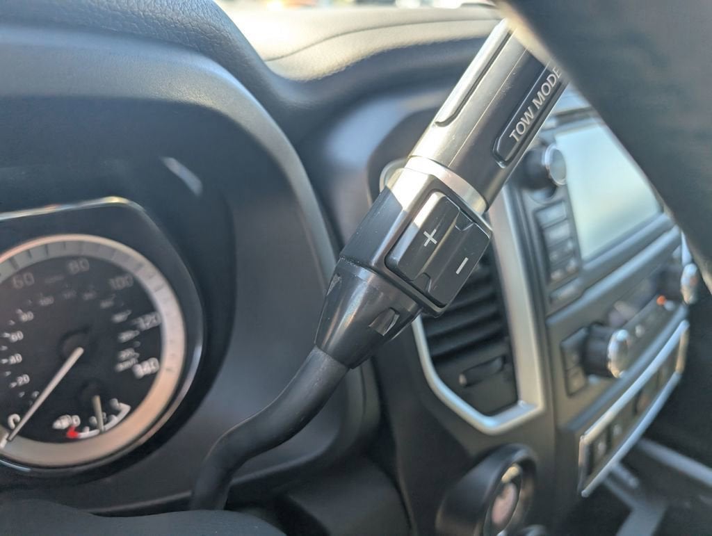 2018 Nissan Titan SV