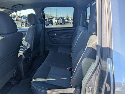 2018 Nissan Titan SV