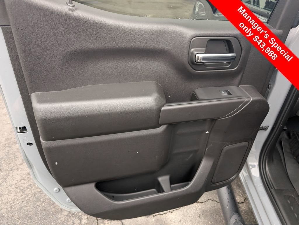 2024 Chevrolet Silverado 1500 Custom Trail Boss