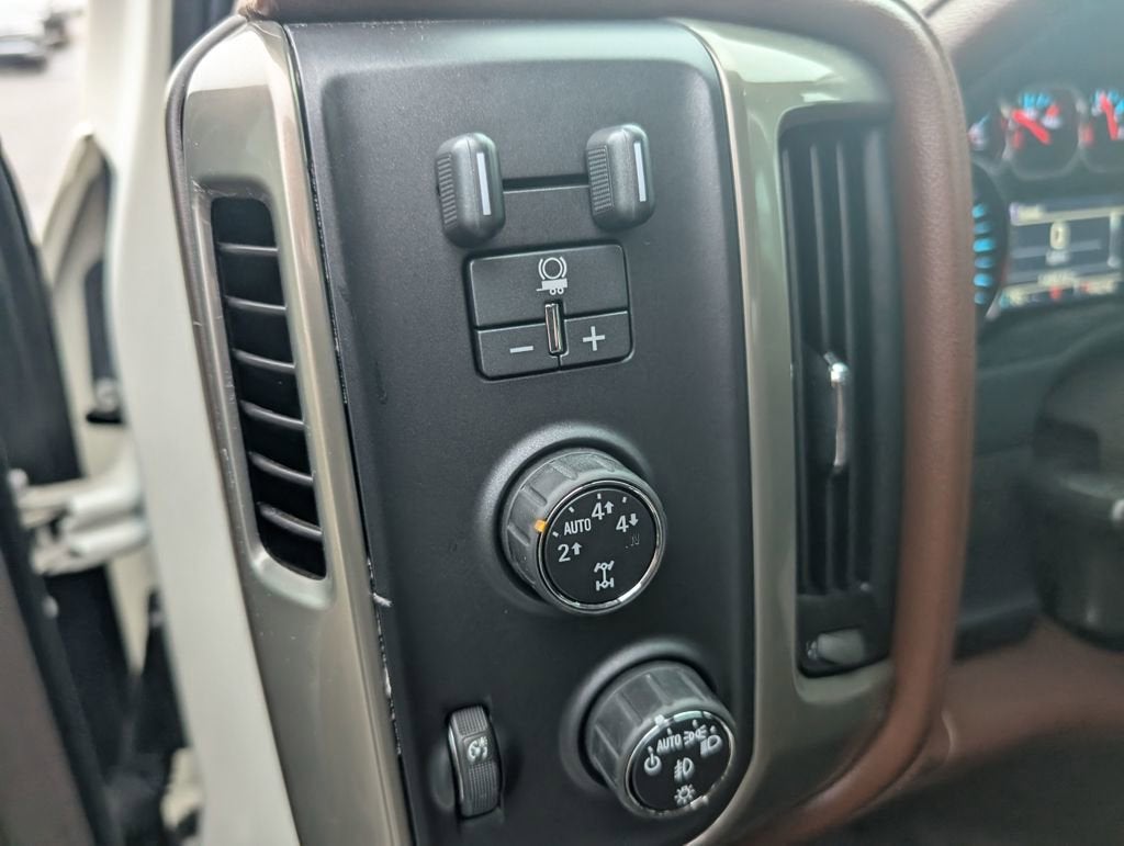 2015 Chevrolet Silverado 1500 High Country