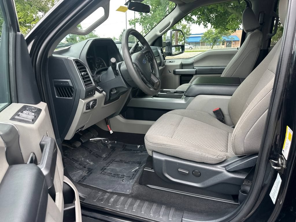 2022 Ford Super Duty F-250 SRW XL