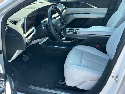 2024 Cadillac LYRIQ Sport 2