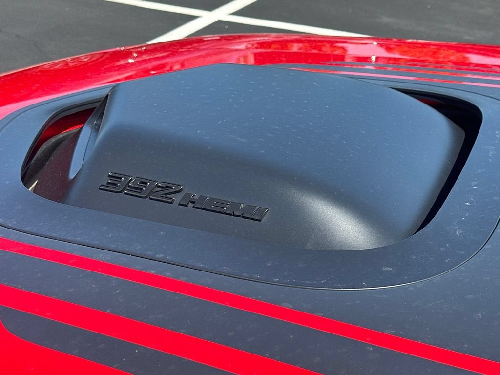 2016 Dodge Challenger 392 Hemi Scat Pack Shaker