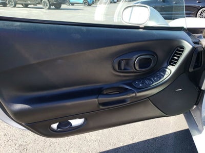 2000 Chevrolet Corvette Base