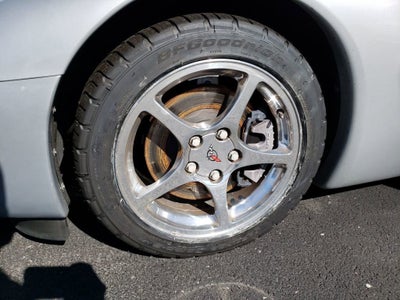 2000 Chevrolet Corvette Base