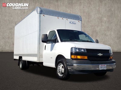 2018 Chevrolet Express Cutaway 3500 Base