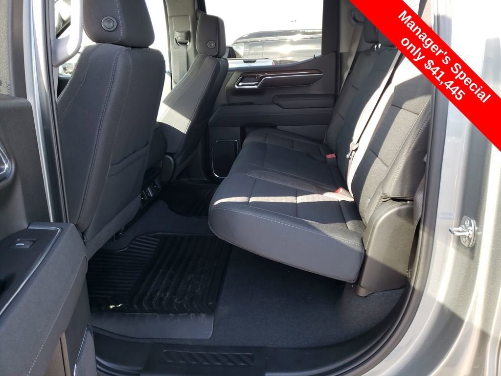 2025 Chevrolet Silverado 1500 LT (2FL)