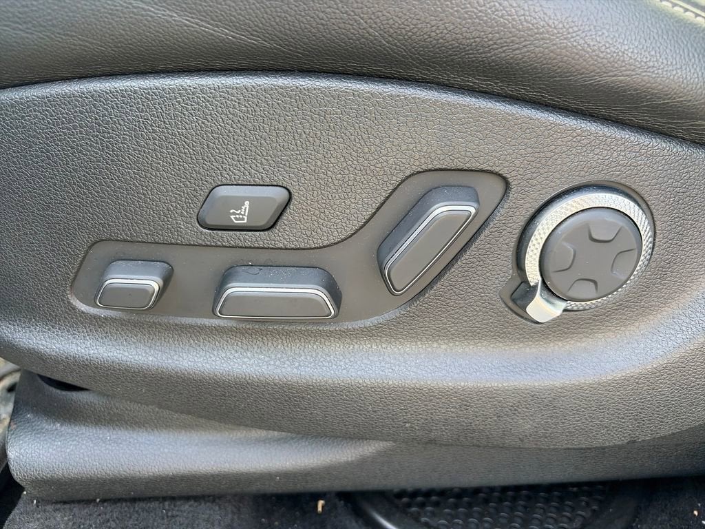2021 Genesis GV80 Base