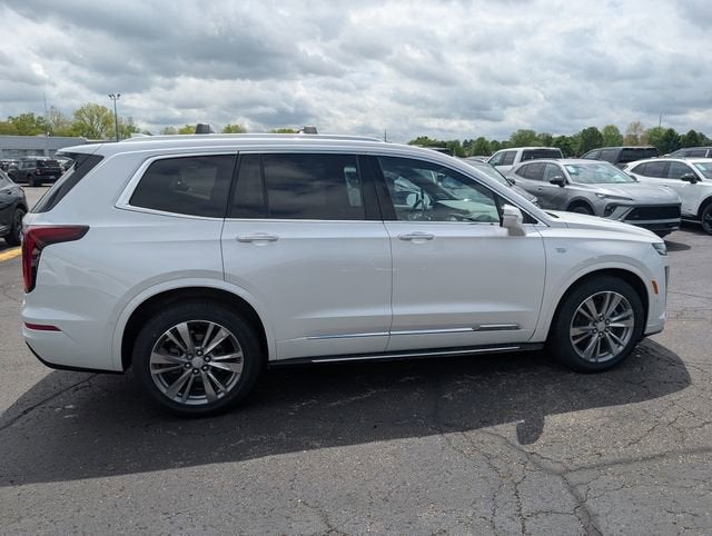2022 Cadillac XT6 Premium Luxury