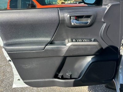 2020 Toyota Tacoma 4WD SR5