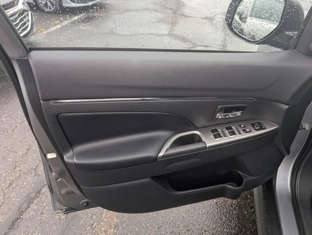 2024 Mitsubishi Outlander Sport S
