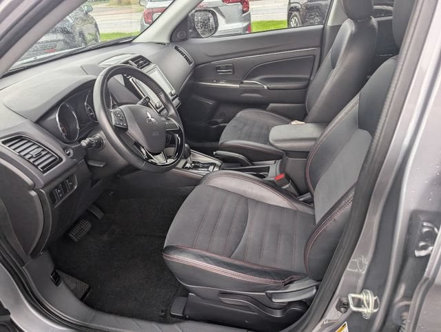 2024 Mitsubishi Outlander Sport S