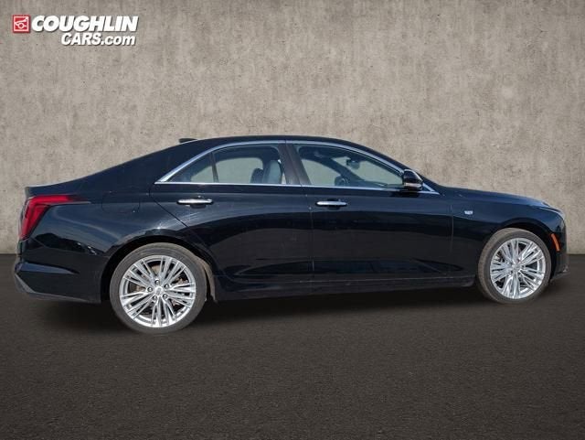 2023 Cadillac CT4 Premium Luxury
