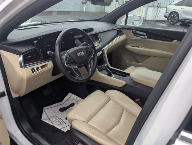 2017 Cadillac XT5 Premium Luxury AWD